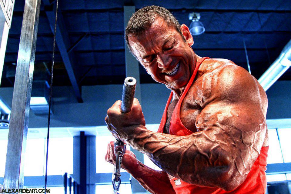 Lee Labrada – A Profile in Fitness Excellence